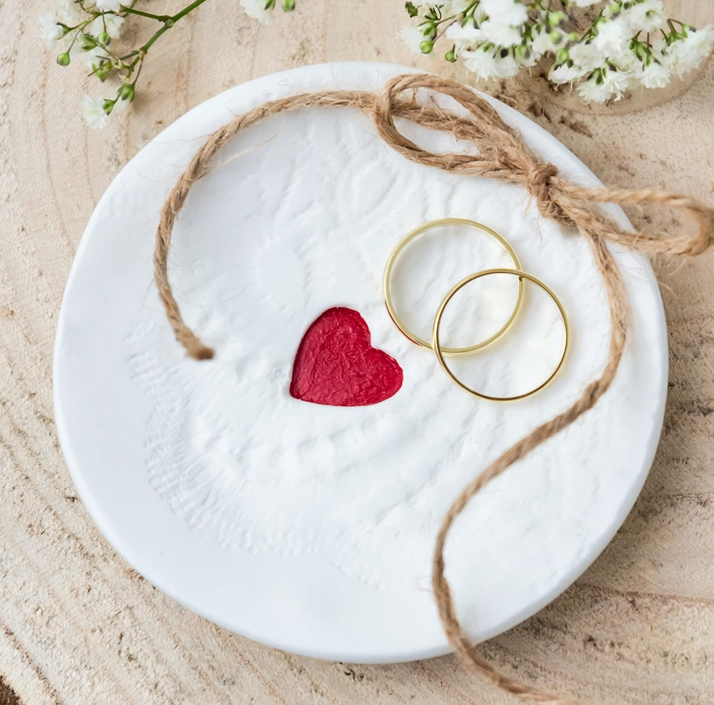 Staedtler FIMO Air Light 125g white, jewellery plate made from the clay
