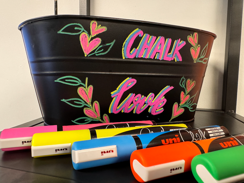 uni Liquid Chalk Marker bullet tip colourful lettering on a blackboard