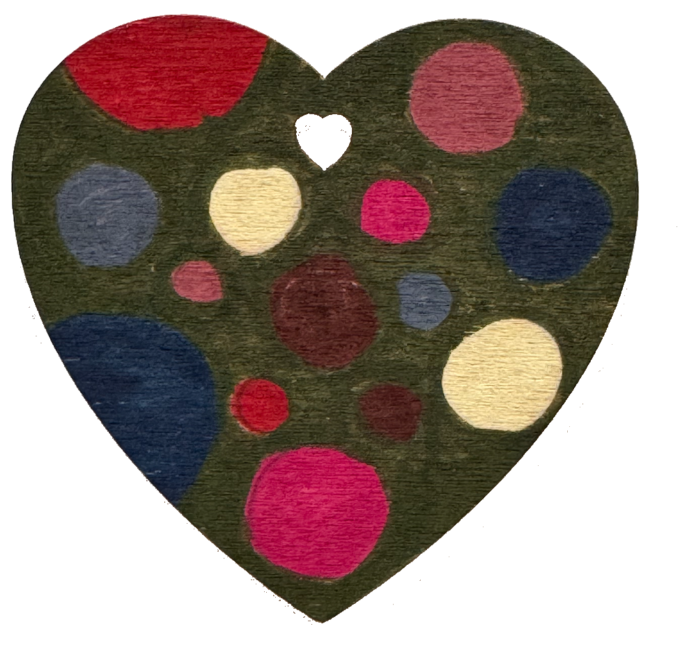 Wooden heart coloured with the POSCA PC-3M dark colours wallet