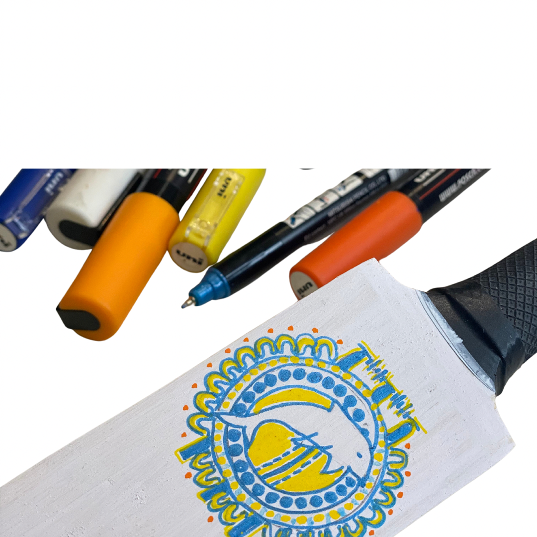 Blank mini cricket bat 38cm, blank bat on display