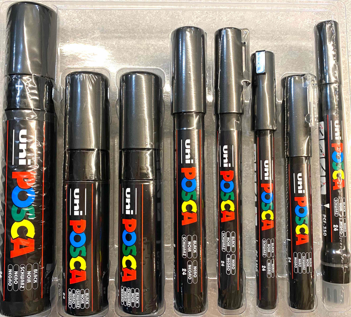 POSCA black 8 tip set without packaging