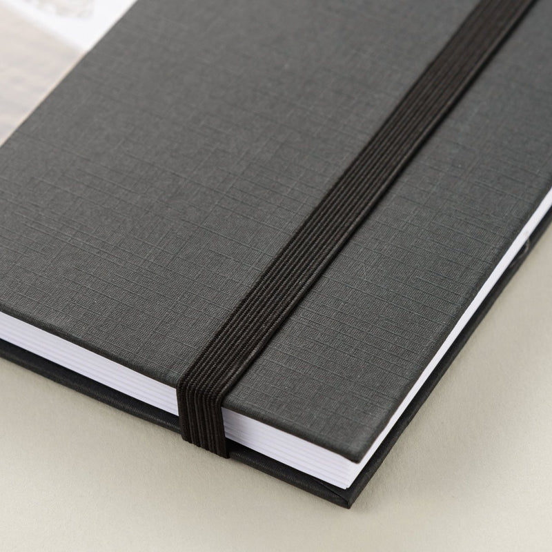 Derwent Academy Hardcover Visual Art Diary A3 portrait 128 pages, elastic closure strap