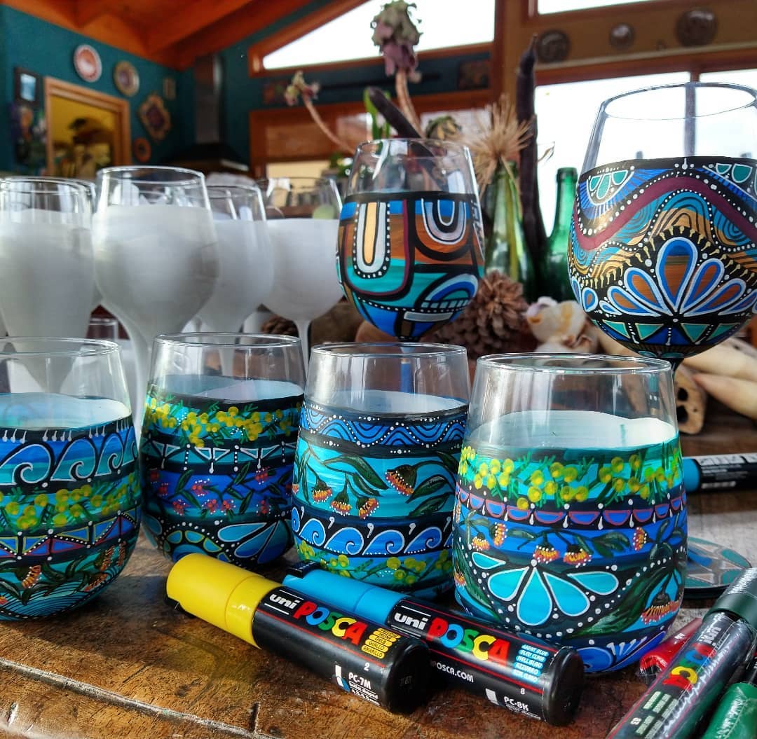 created by #thenextposcartartist 2021 winner Lynne of @ocean_aztec_designs